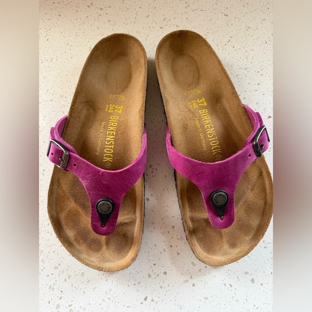 Birkenstock Gizeh Dark Pink size 37